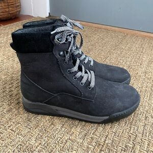 COUGAR Speedy Hiking Boots Waterproof Black Made in Italy Sz 9